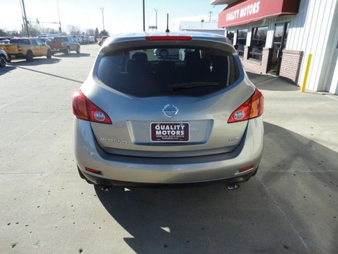 Used 2010 Nissan Murano S image 13