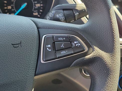 Used 2019 Ford Escape SE FWD image 31