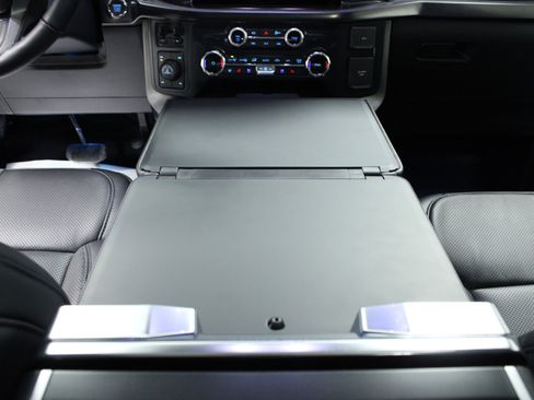 New 2025 Ford F150 Platinum w/ Equipment Group 702A High image 21