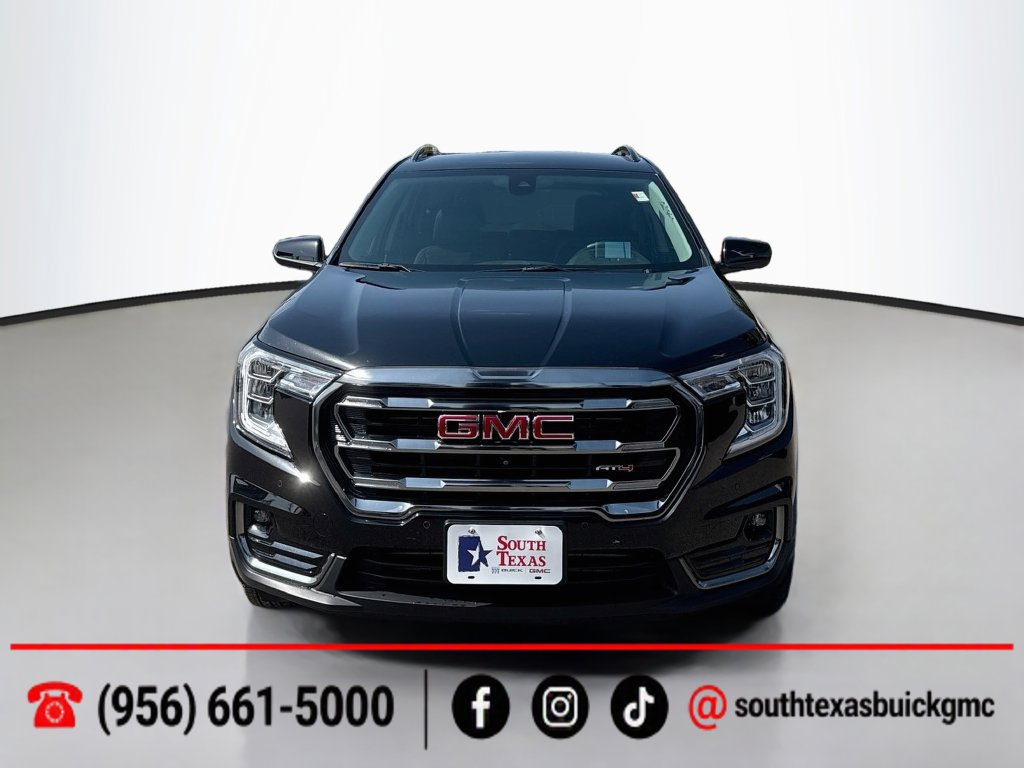 Used 2024 GMC Terrain AT4 w/ Infotainment Package II AWD/4WD image 2