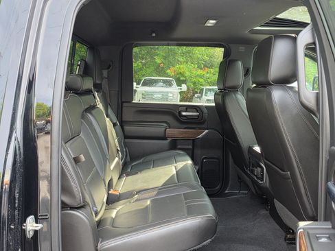 Used 2020 Chevrolet Silverado 2500 High Country w/ Z71 Off-Road Package AWD/4WD image 31