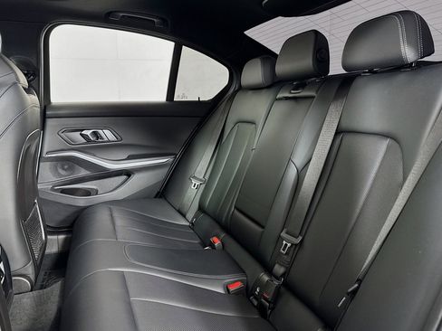 Used 2023 BMW 330i Sedan w/ M Sport Package image 8