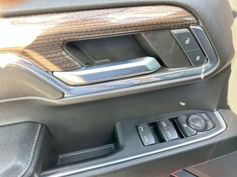 Used 2023 Chevrolet Silverado 1500 RST image 13