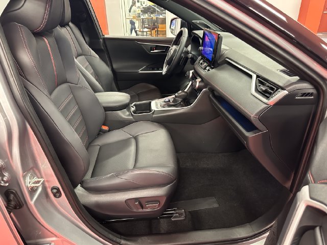 Certified 2025 Toyota RAV4 XSE w/ Premium Package AWD/4WD image 24