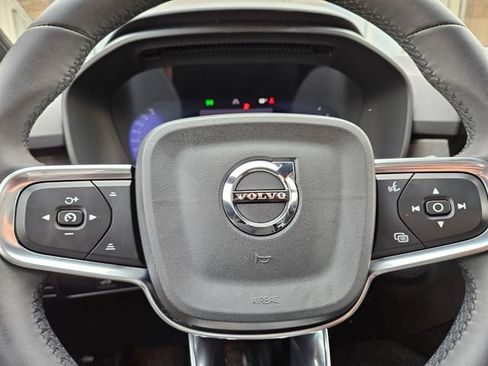 Used 2024 Volvo XC40 Recharge Ultimate w/ Protection Package Premier AWD/4WD image 23