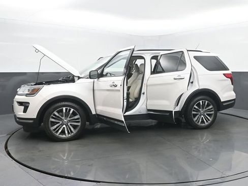 Used 2018 Ford Explorer Platinum AWD/4WD image 55