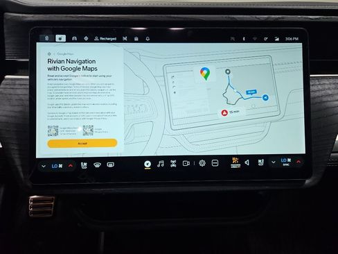 Used 2023 Rivian R1S Adventure AWD/4WD image 12