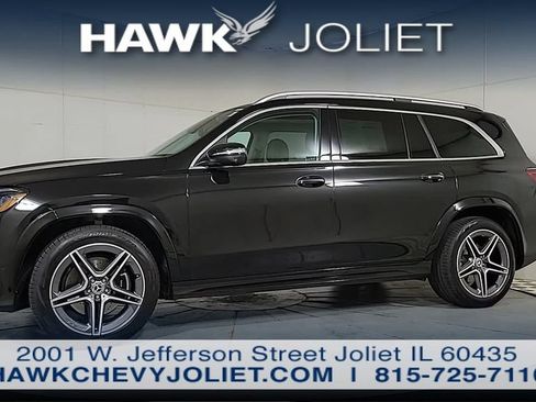 Used 2026 Mercedes-Benz GLS 450 4MATIC image 4