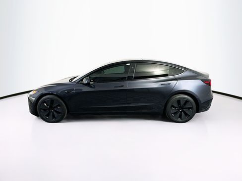 Used 2025 Tesla Model 3 Long Range AWD/4WD image 4