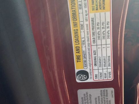 Used 2016 GMC Canyon SLE w/ SLE Convenience Package image 23