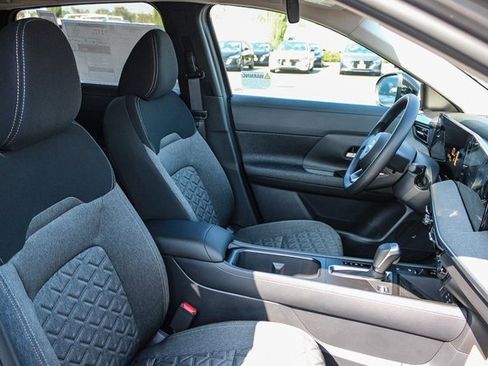 New 2026 Nissan Kicks SV image 17