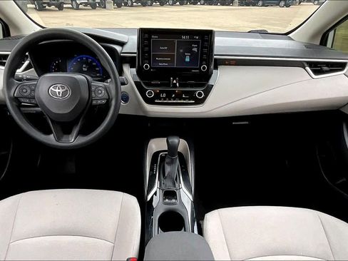 Certified 2022 Toyota Corolla LE FWD image 15