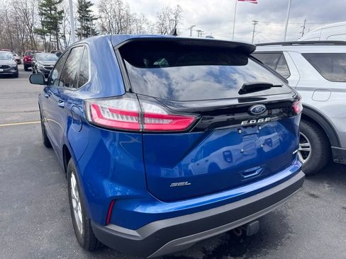 Used 2021 Ford Edge SEL w/ Convenience Package image 6