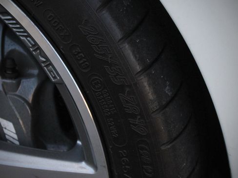 Used 2017 Mercedes-Benz AMG GT Coupe image 43