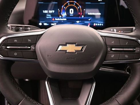 Used 2025 Chevrolet Equinox LT AWD/4WD image 29