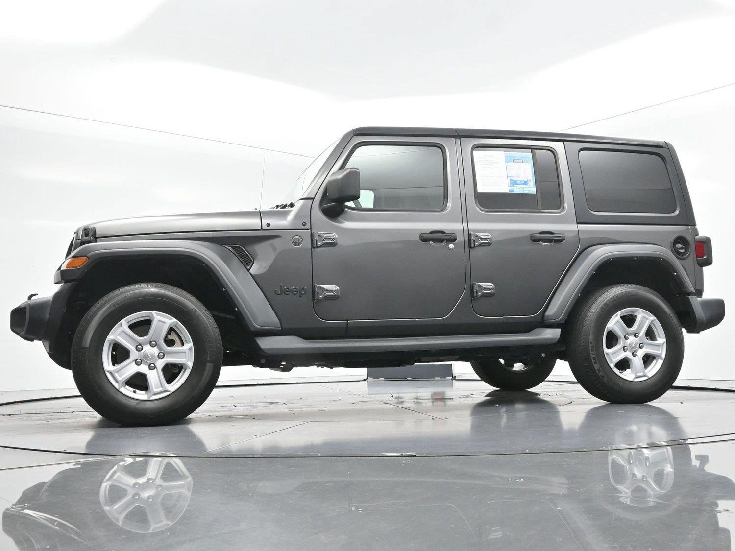Used 2022 Jeep Wrangler Unlimited Sport AWD/4WD image 48