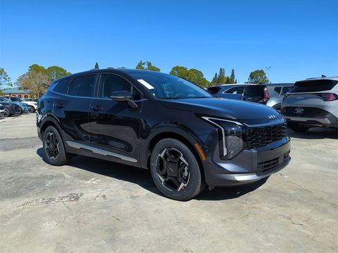 New 2026 Kia Sportage EX image 2