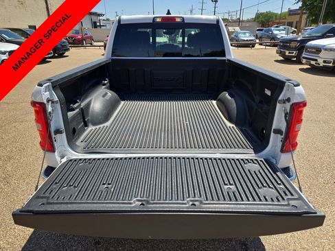 Used 2025 RAM 1500 Laramie AWD/4WD image 12