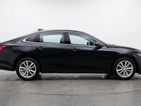 Used 2024 Chevrolet Malibu LT image 11