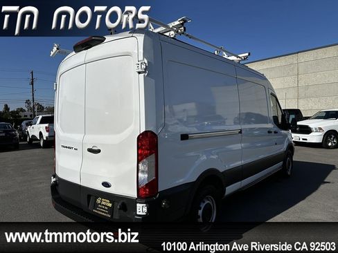 Used 2018 Ford Transit 150 148 Medium Roof RWD image 18
