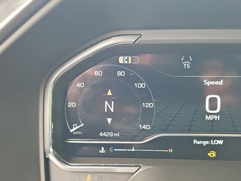 Used 2025 GMC Sierra 2500 AT4 w/ AT4 Premium Plus Package image 18