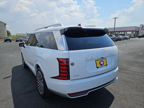 Used 2027 Hyundai Palisade Calligraphy AWD/4WD image 3