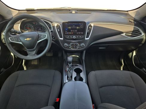 Used 2023 Chevrolet Malibu LT FWD image 9