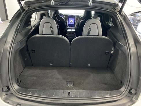 Used 2016 Tesla Model X 90D image 8