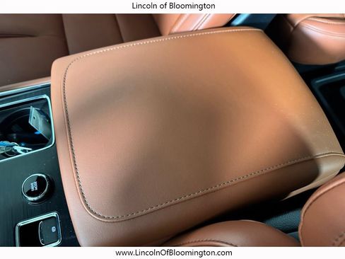 New 2026 Lincoln Aviator Reserve AWD/4WD image 73