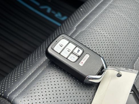 Used 2022 Honda CR-V Touring image 28