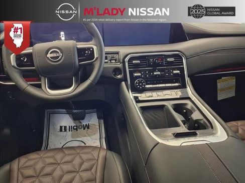 New 2025 Nissan Armada Platinum Reserve image 6