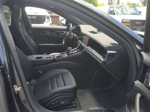 Used 2023 Porsche Panamera 4 Executive AWD/4WD image 28