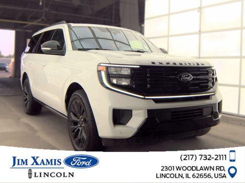 Used 2025 Ford Expedition Platinum w/ Stealth Appearance Package AWD/4WD image 1