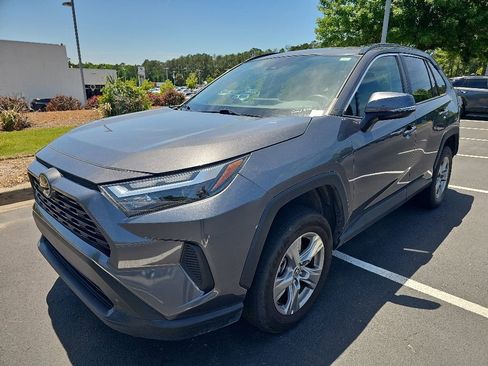 Used 2024 Toyota RAV4 XLE FWD image 1