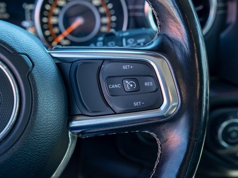 Used 2020 Jeep Wrangler Unlimited Sahara w/ Dual Top Group image 12