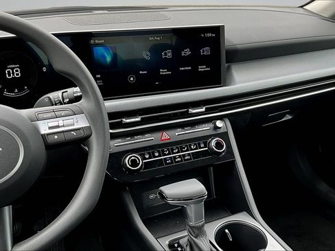 New 2026 Hyundai Sonata SE FWD image 8