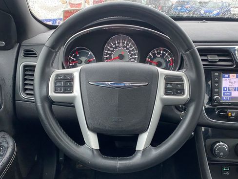 Used 2013 Chrysler 200 Limited w/ Sun/Sound Group image 21