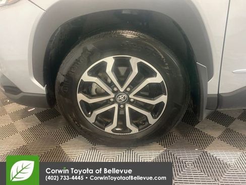 Certified 2023 Toyota Corolla Cross SE image 26