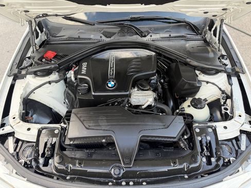 Used 2014 BMW 320i Sedan RWD image 20