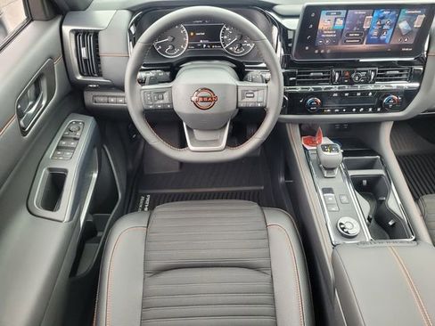 New 2026 Nissan Pathfinder Rock Creek w/ Rock Creek Premium Package AWD/4WD image 9