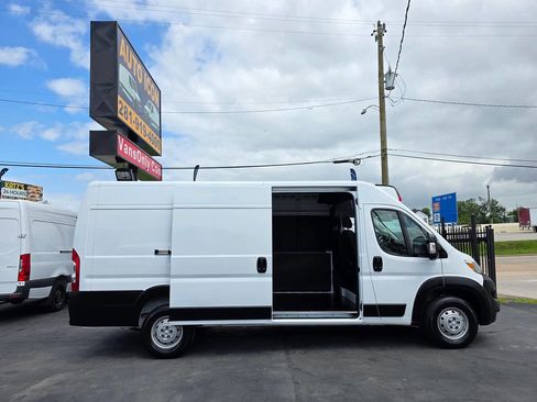 Used 2023 RAM ProMaster 3500 w/ Interior LED Lighting Group image 5