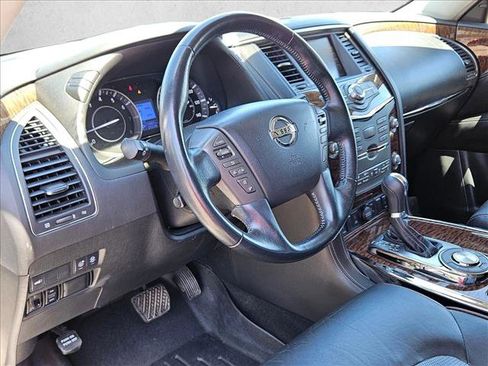 Used 2019 Nissan Armada SL w/ Premium Package image 10