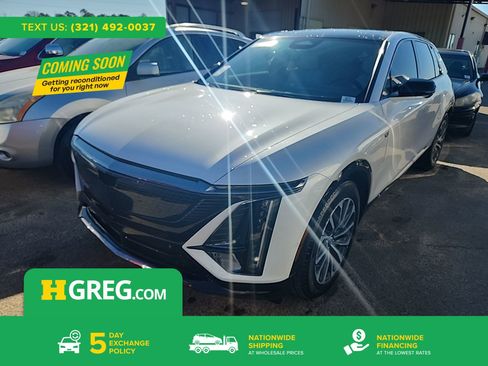 Used 2024 Cadillac Lyriq Sport image 1
