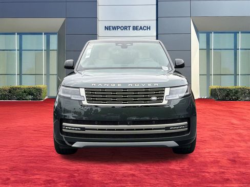 New 2026 Land Rover Range Rover Long Wheelbase SE image 7