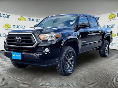 Used 2023 Toyota Tacoma SR5 AWD/4WD image 3