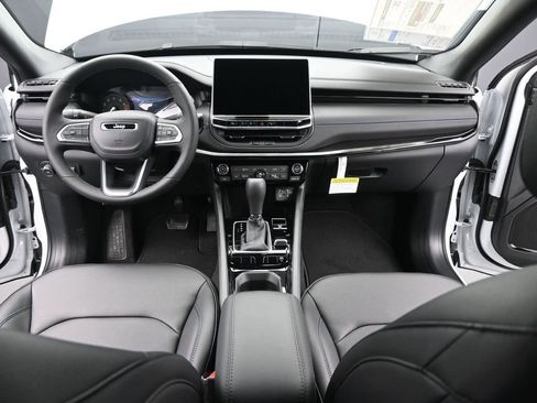 New 2026 Jeep Compass Limited image 23