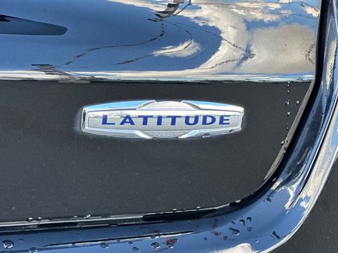 Used 2022 Jeep Compass Latitude w/ Convenience Group image 33