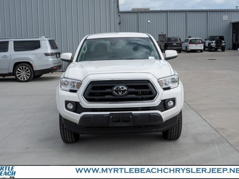 Used 2021 Toyota Tacoma SR5 image 9