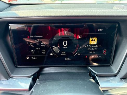 Used 2025 GMC Terrain Elevation w/ Elevation Premium Package FWD image 15