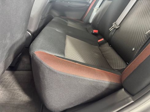 Used 2025 Nissan Versa SR FWD image 20